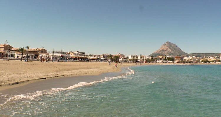 Playa el Arenal en Javea
