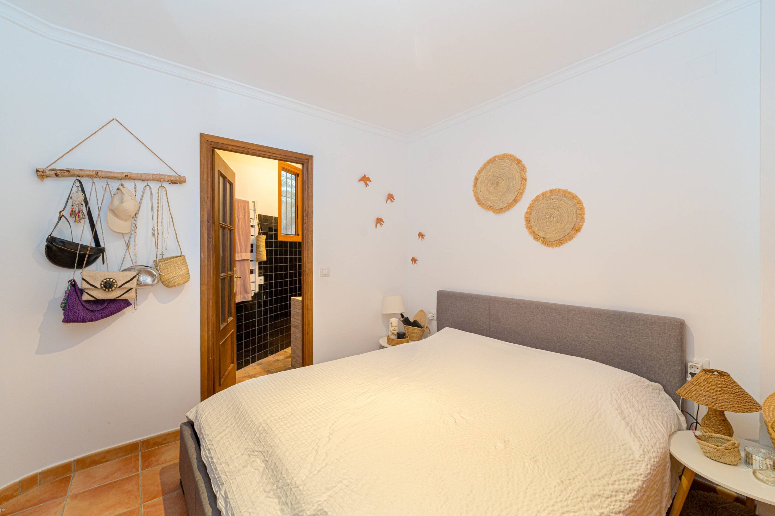 Villa de 4 dormitorios a la venta en Alcalalí
