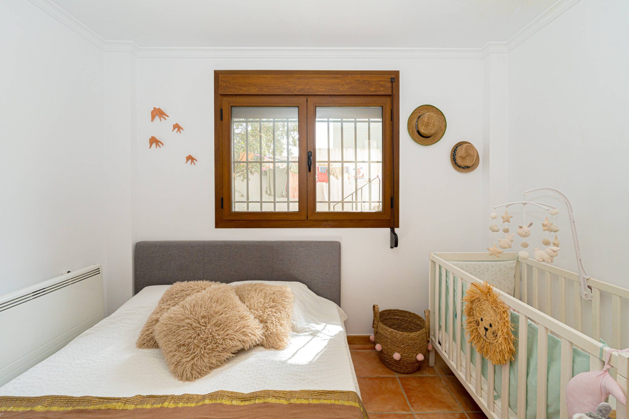 Villa de 4 dormitorios a la venta en Alcalalí