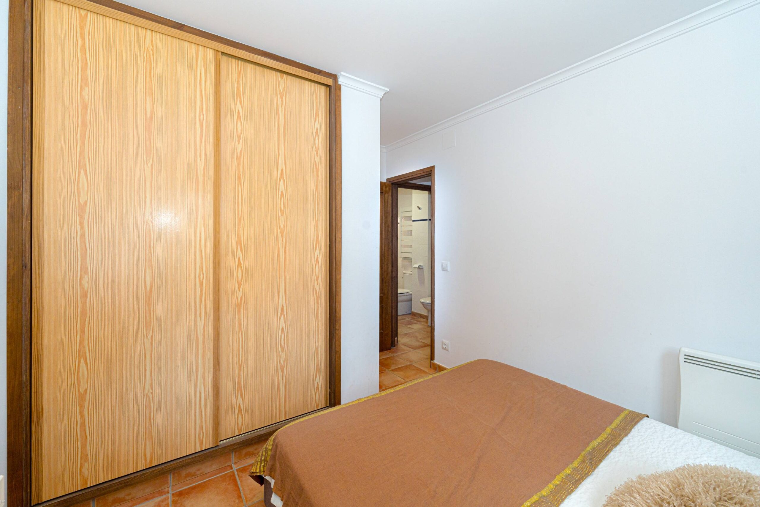 Villa de 4 dormitorios a la venta en Alcalalí