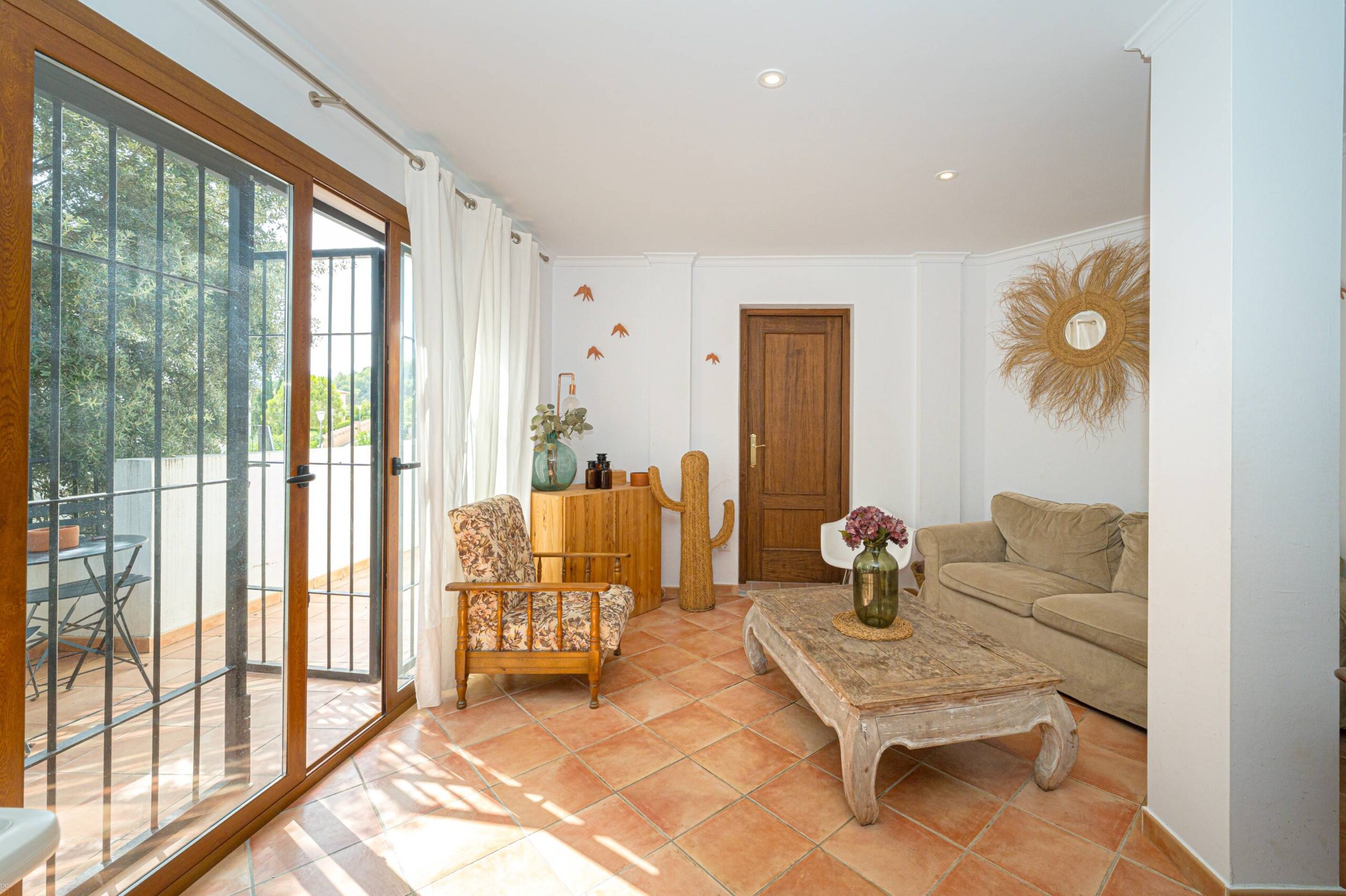 Villa de 4 dormitorios a la venta en Alcalalí