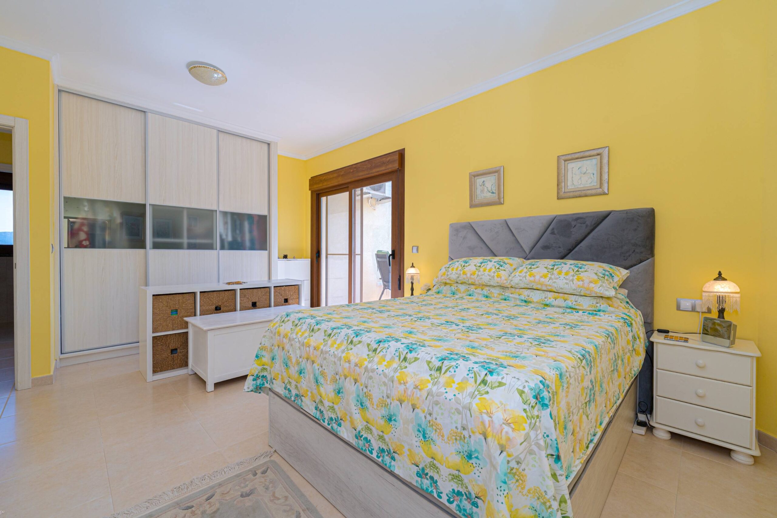 Villa a la venta en excelentes condiciones en Alcalalí