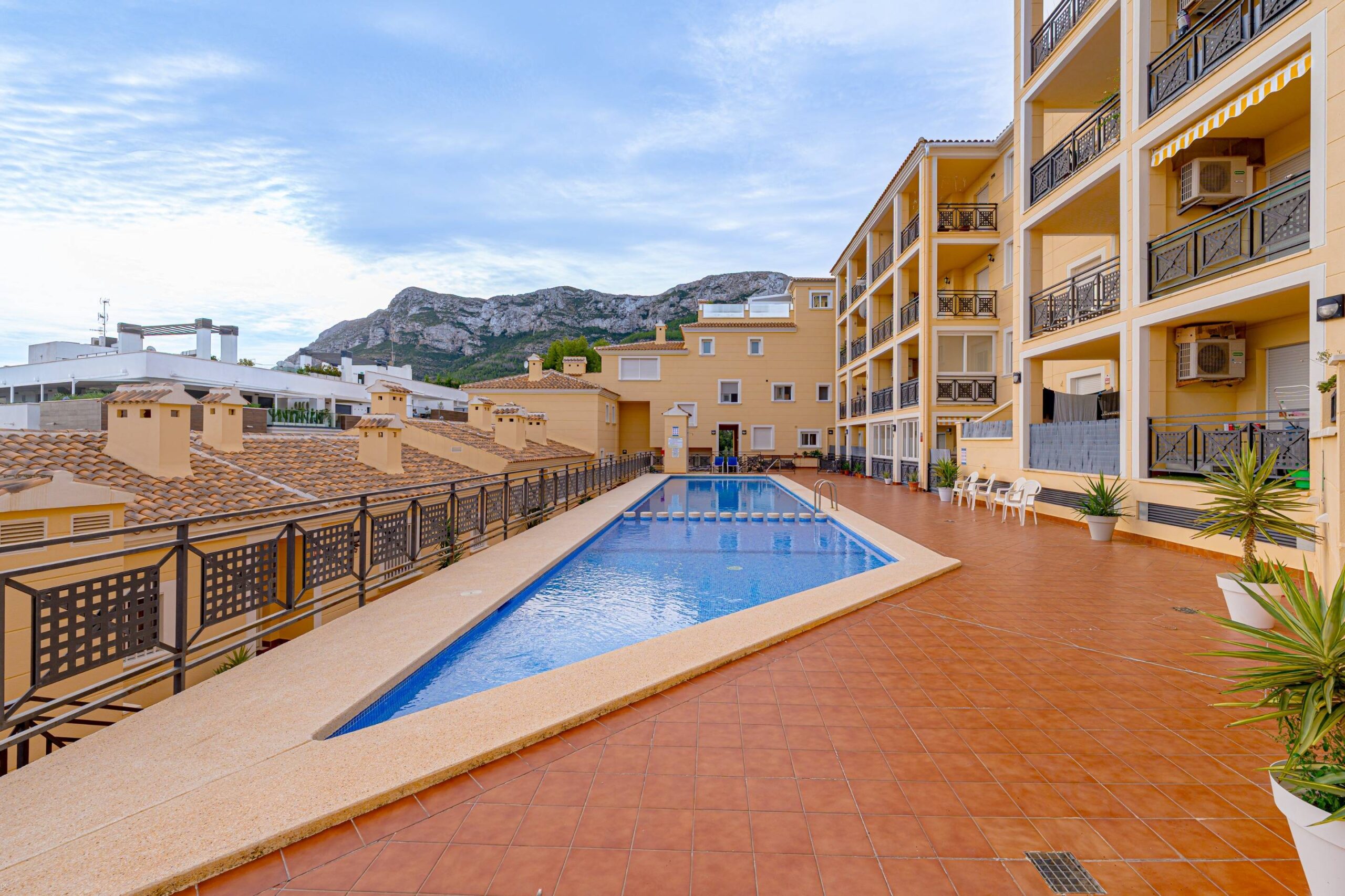 Atico en venta en La Pedrera Denia con vistas y excelente ubicación
