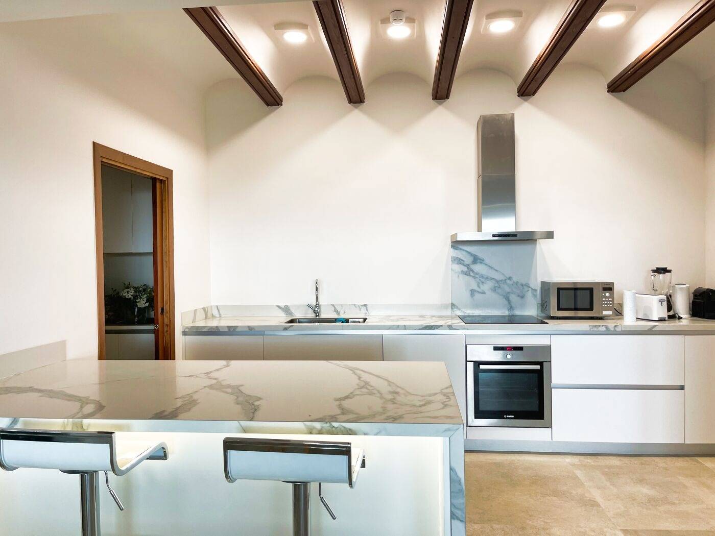 Villa en Sierra de Altea con amplios jardines y vistas panorámicas