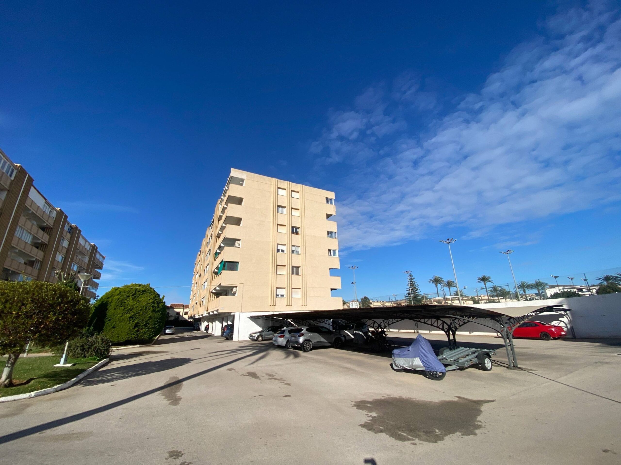 Inversión: SOLO paga el alquiler de la propiedad. Apartamento en venta en Jávea.