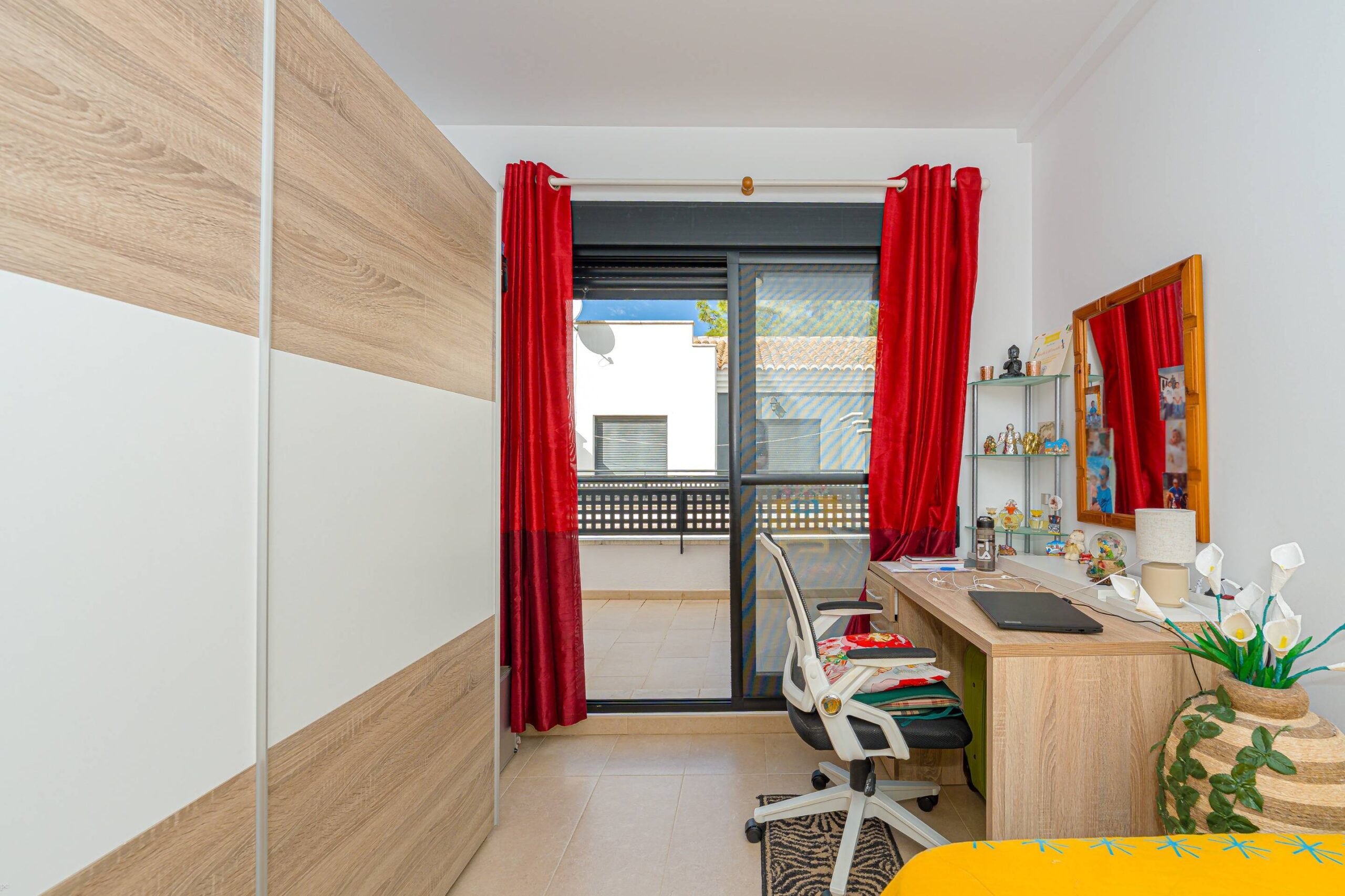 Encantador adosado a la venta en Parcent