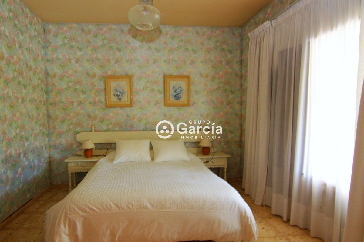 AMPLIA VILLA A LA VENTA EN PEDREGUER GV2018585-A