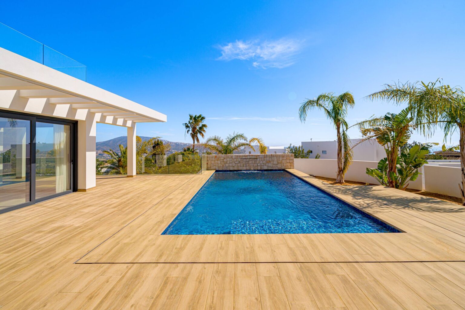Villa de lujo con vistas al mar en venta en Moraira