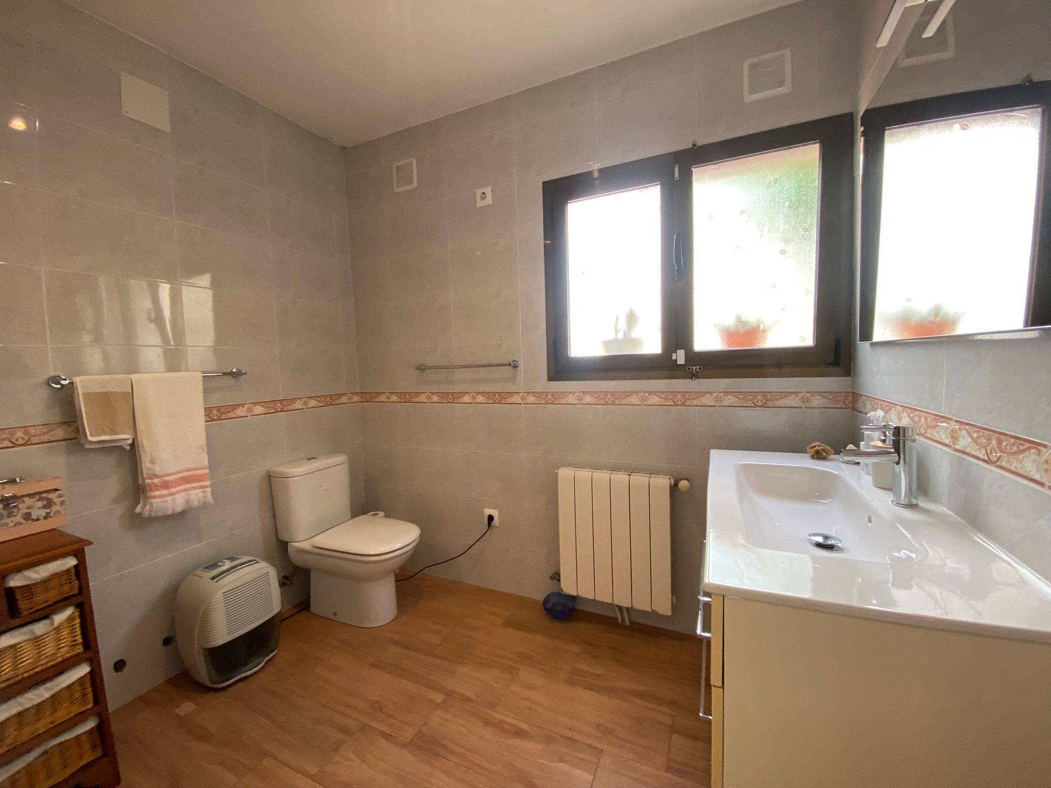 Chalet Reformado en Venta en Jávea con Fantásticas Vistas