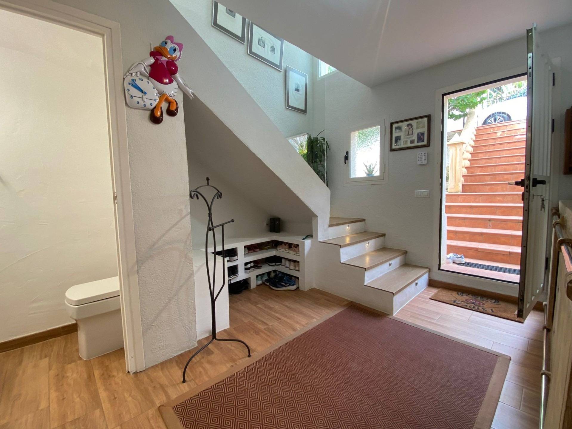 Chalet Reformado en Venta en Jávea con Fantásticas Vistas