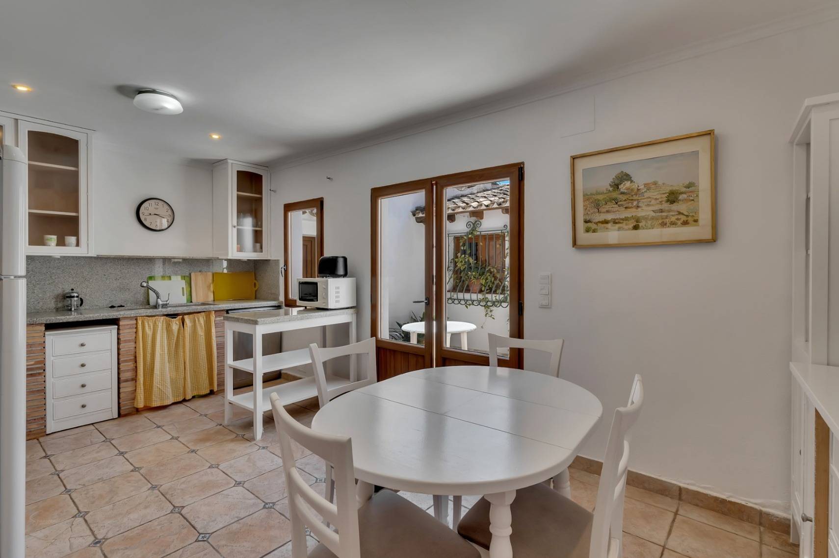 Villa familiar mediterránea con bonitas vistas en venta en Jávea