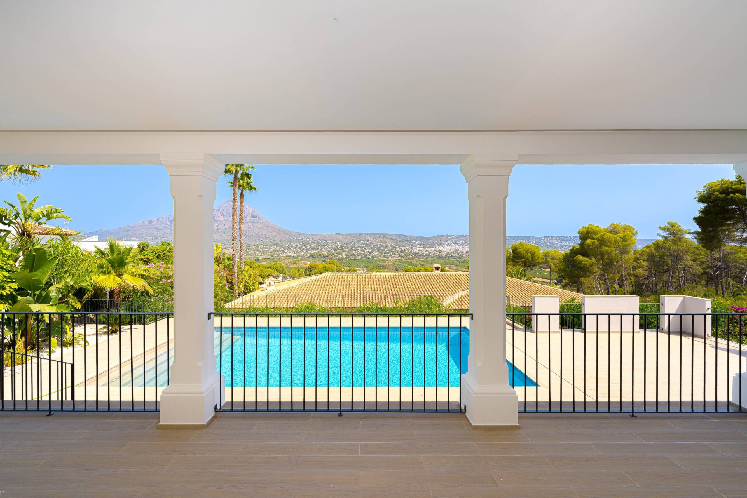 Villa Luna. Nueva villa de lujo en venta en Jávea