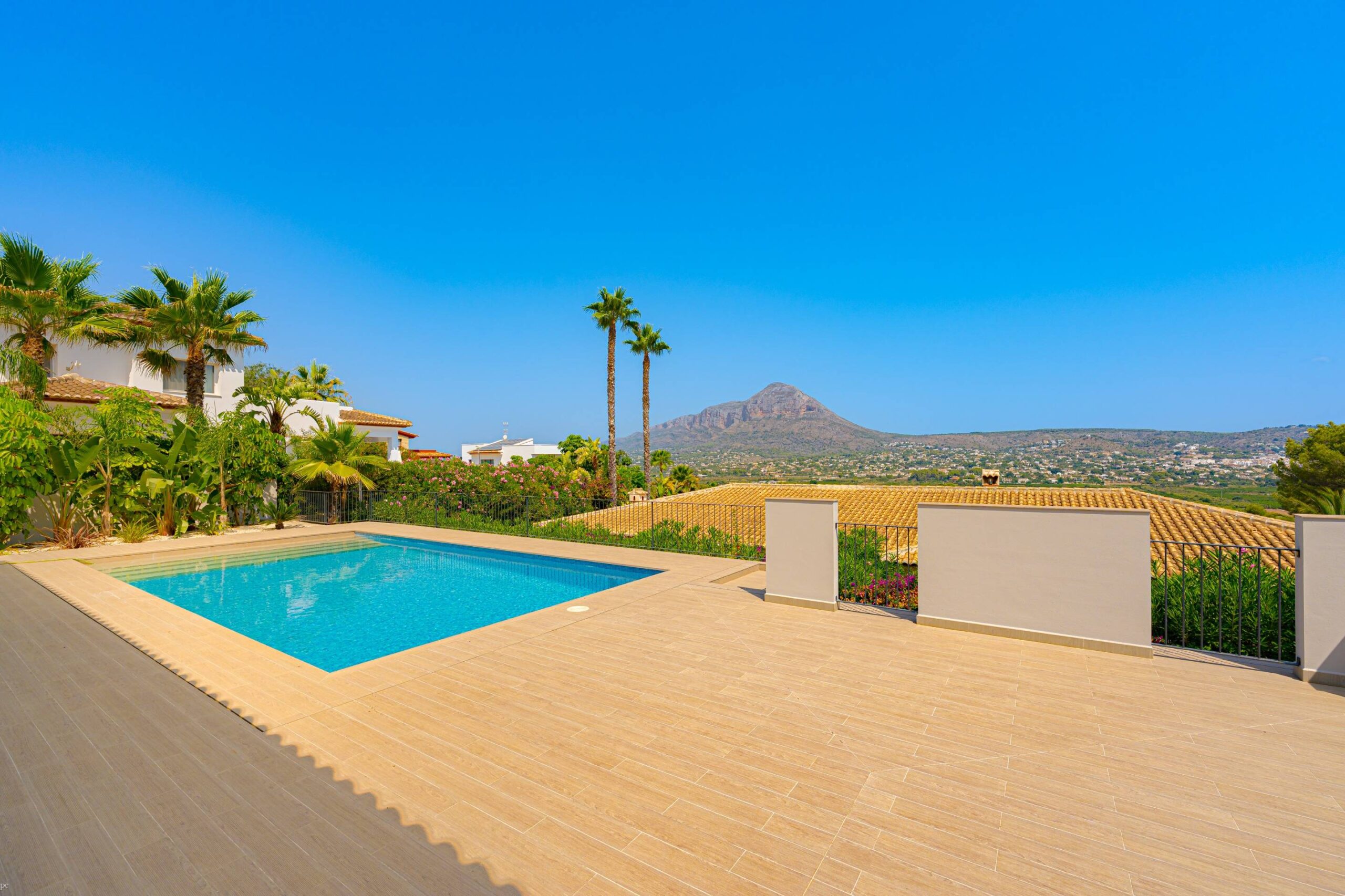 Villa Luna. Nueva villa de lujo en venta en Jávea