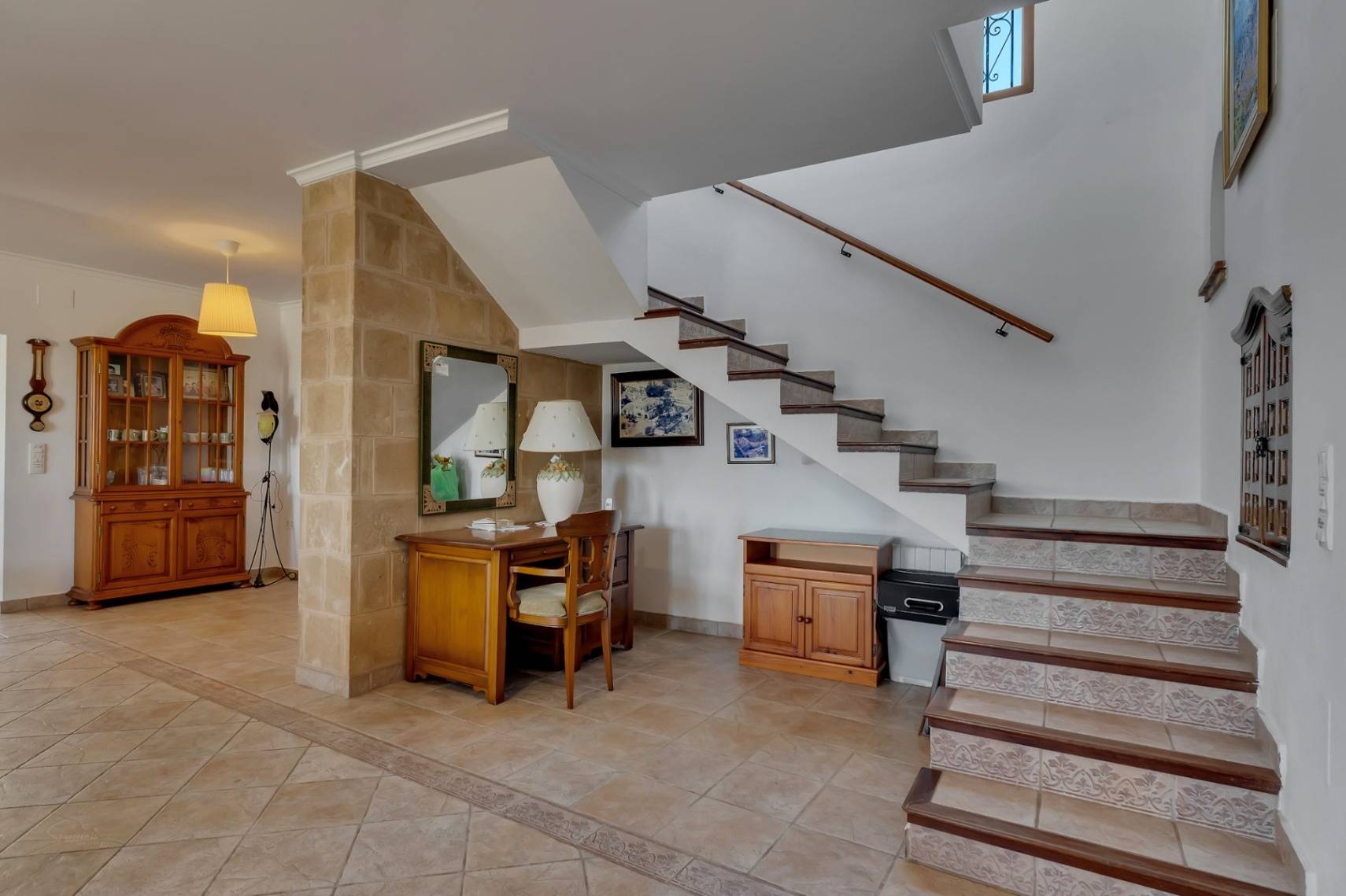 Villa familiar mediterránea con bonitas vistas en venta en Jávea