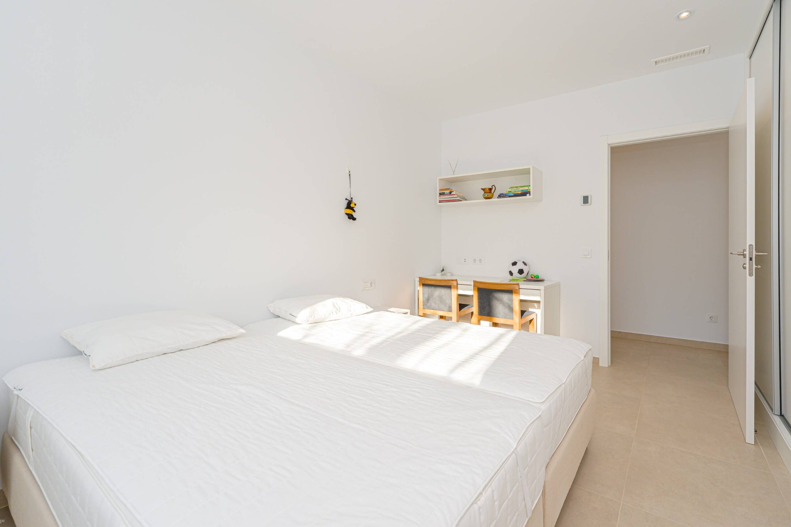Villa Zeus. Villa moderna en venta en Calpe con vistas al mar.