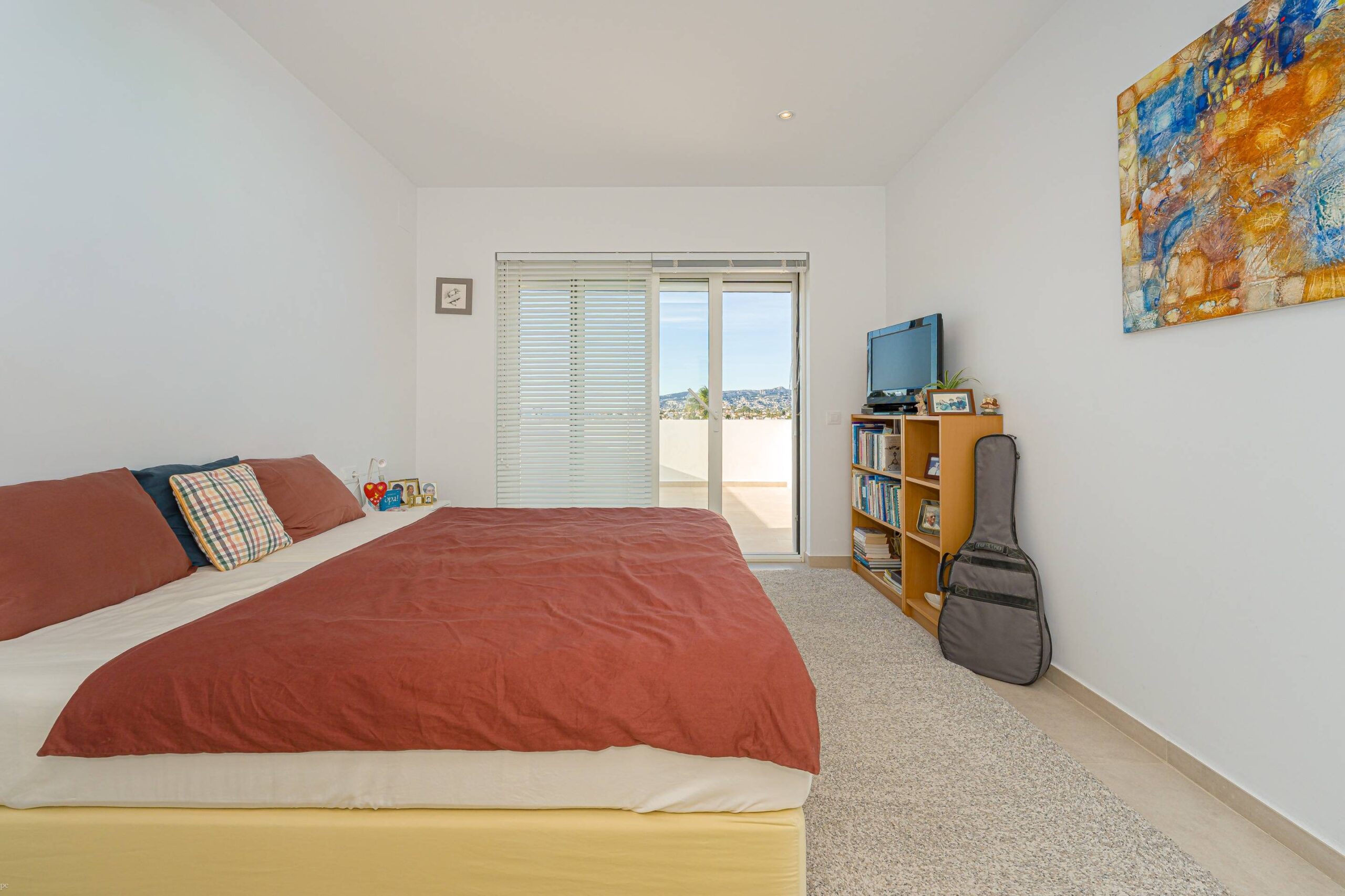 Villa Zeus. Villa moderna en venta en Calpe con vistas al mar.