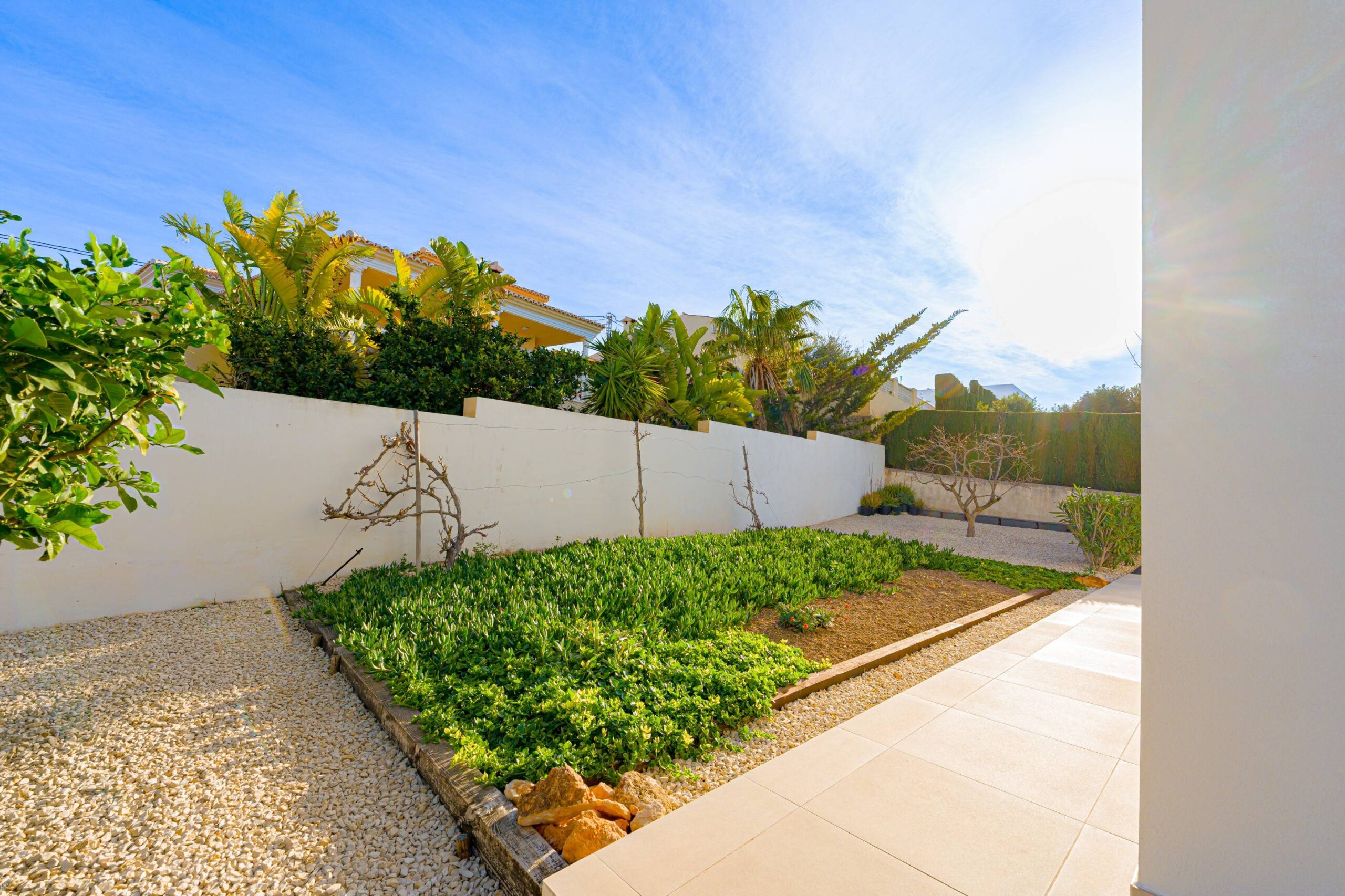 Villa Zeus. Villa moderna en venta en Calpe con vistas al mar.