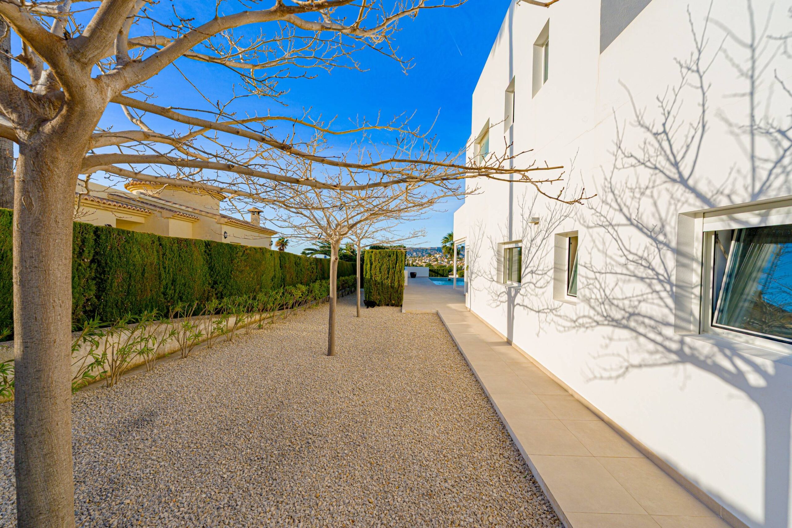 Villa Zeus. Villa moderna en venta en Calpe con vistas al mar.