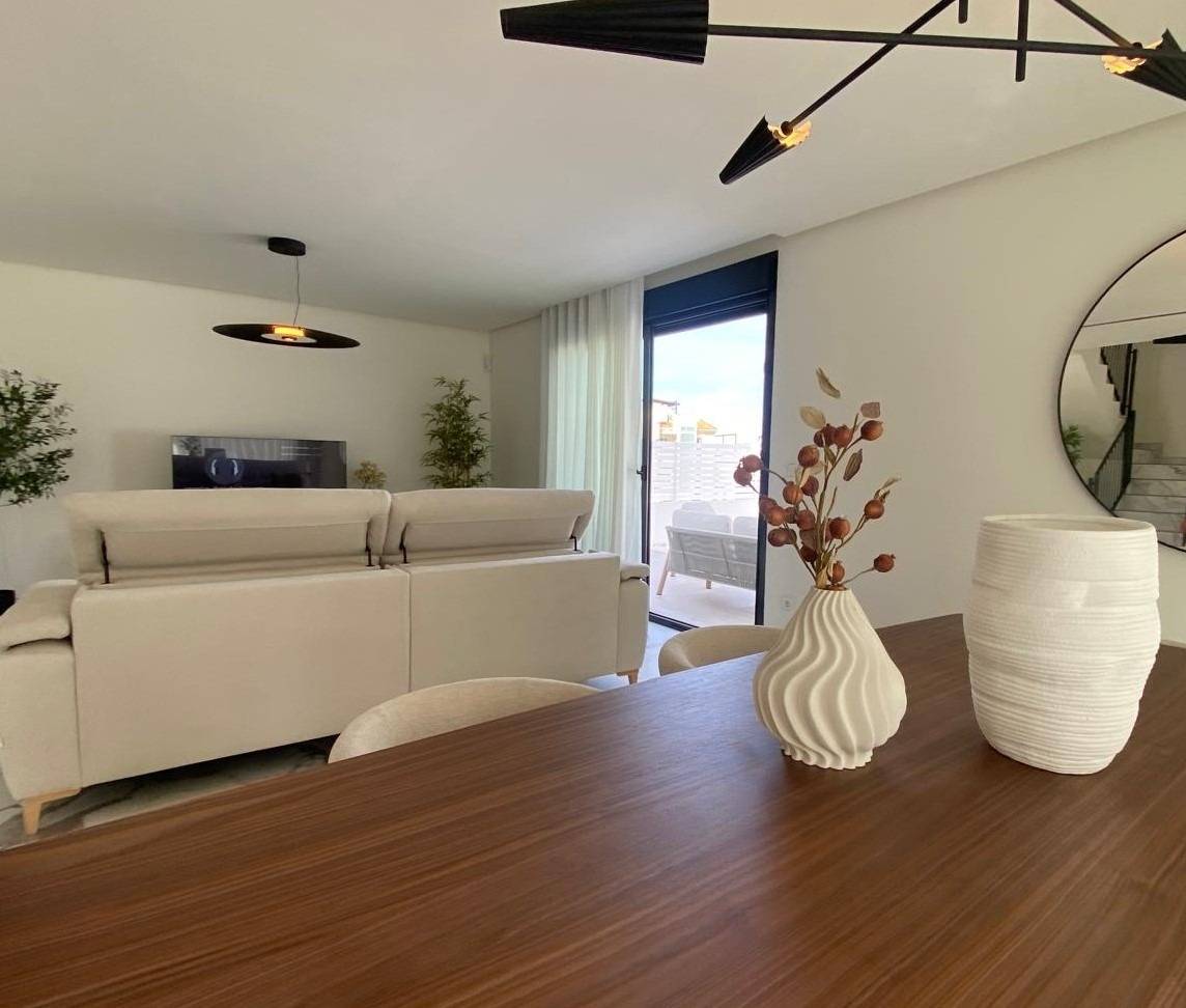 Villa en venta en Denia con piscina comunitaria