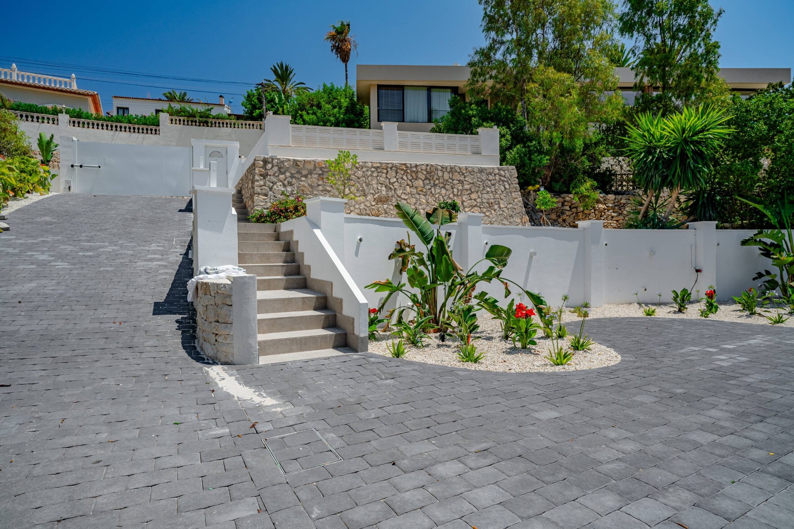 Villa a la venta con vistas al mar y a la montaña en Calpe