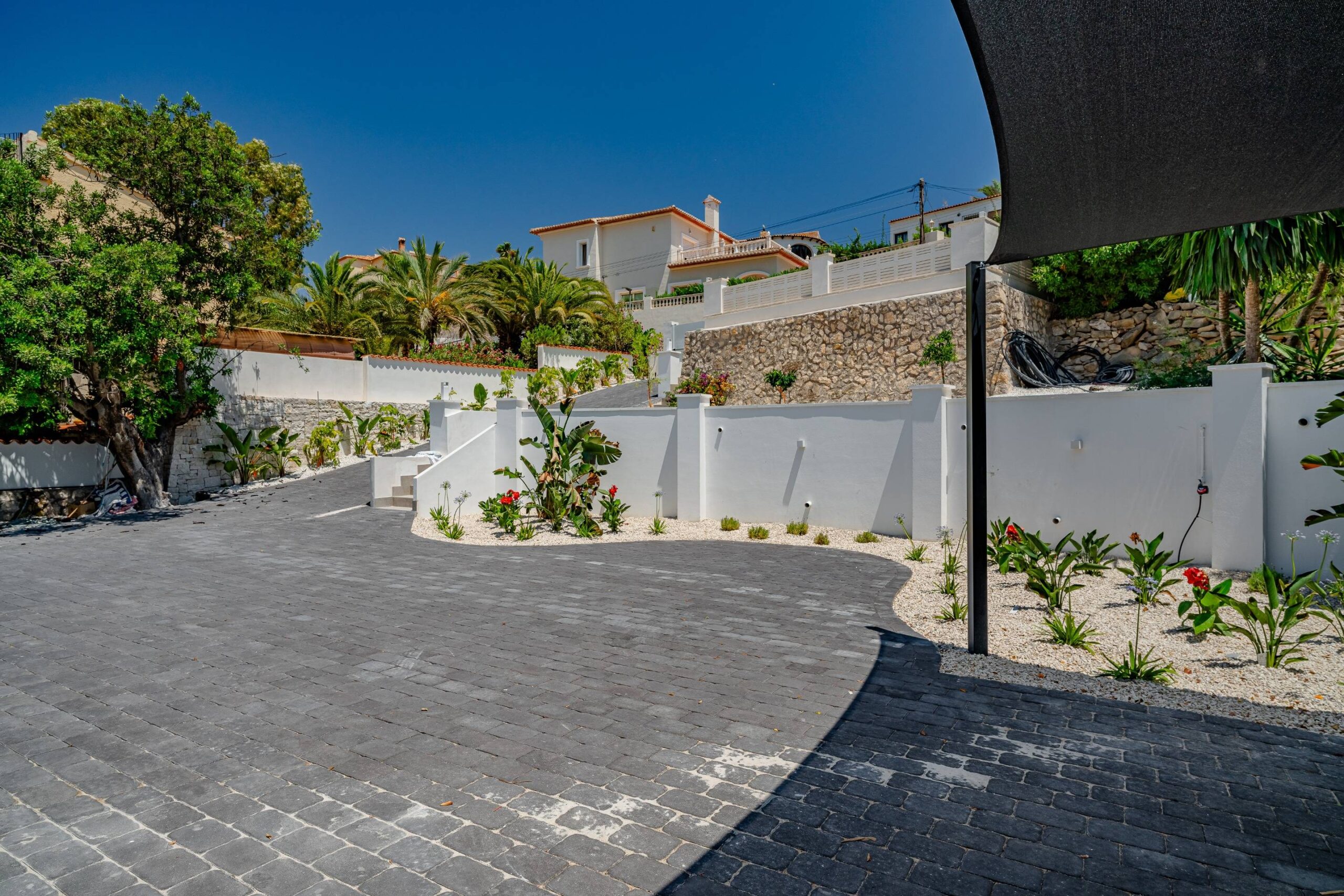Villa a la venta con vistas al mar y a la montaña en Calpe