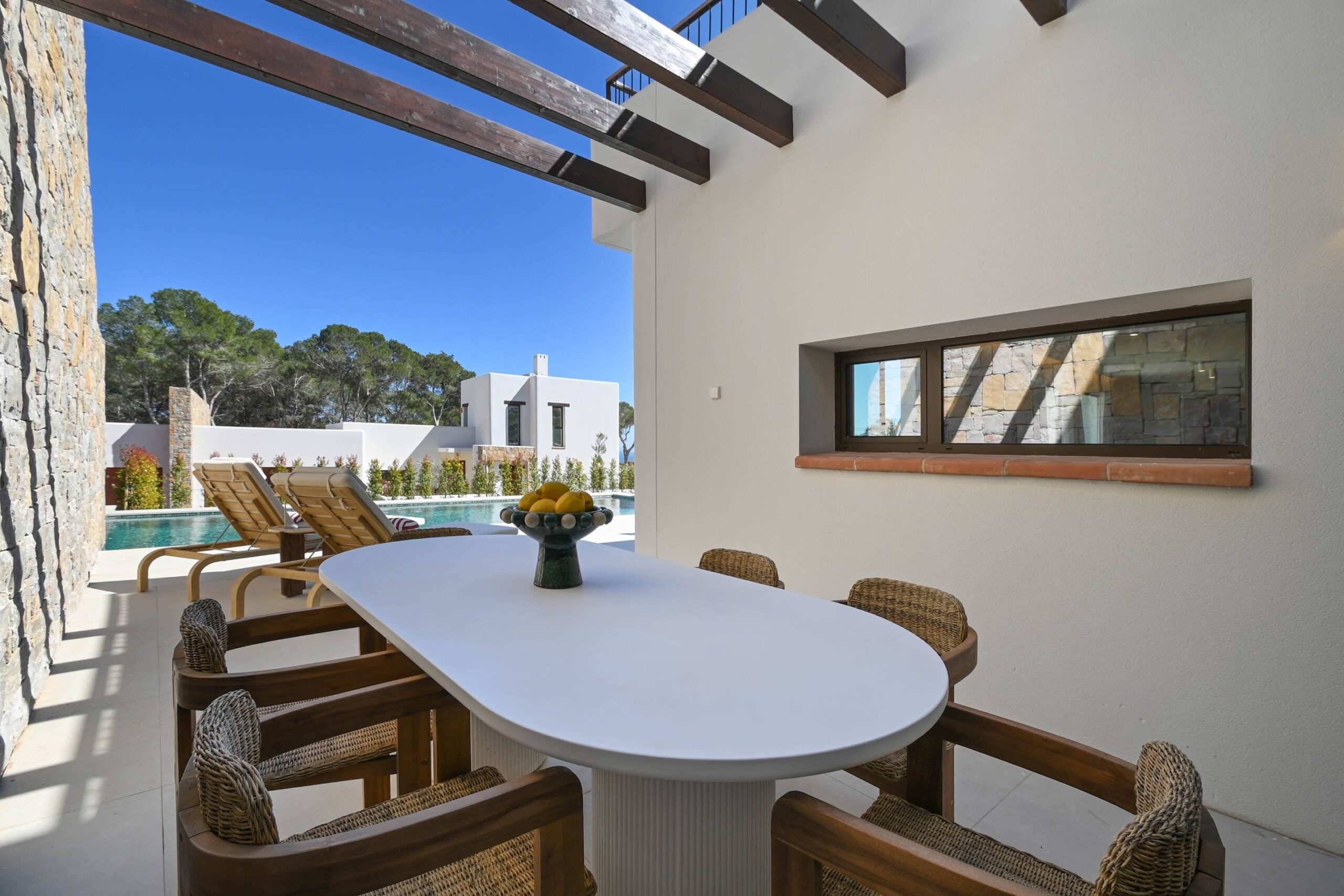 Fantástica villa de nueva construcción a la venta en Moraira