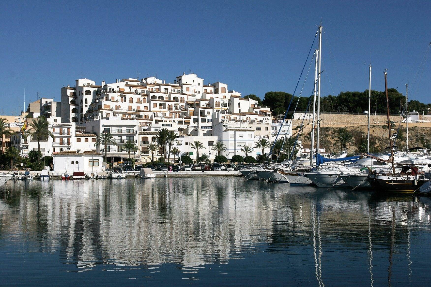 Fantástica villa de nueva construcción a la venta en Moraira