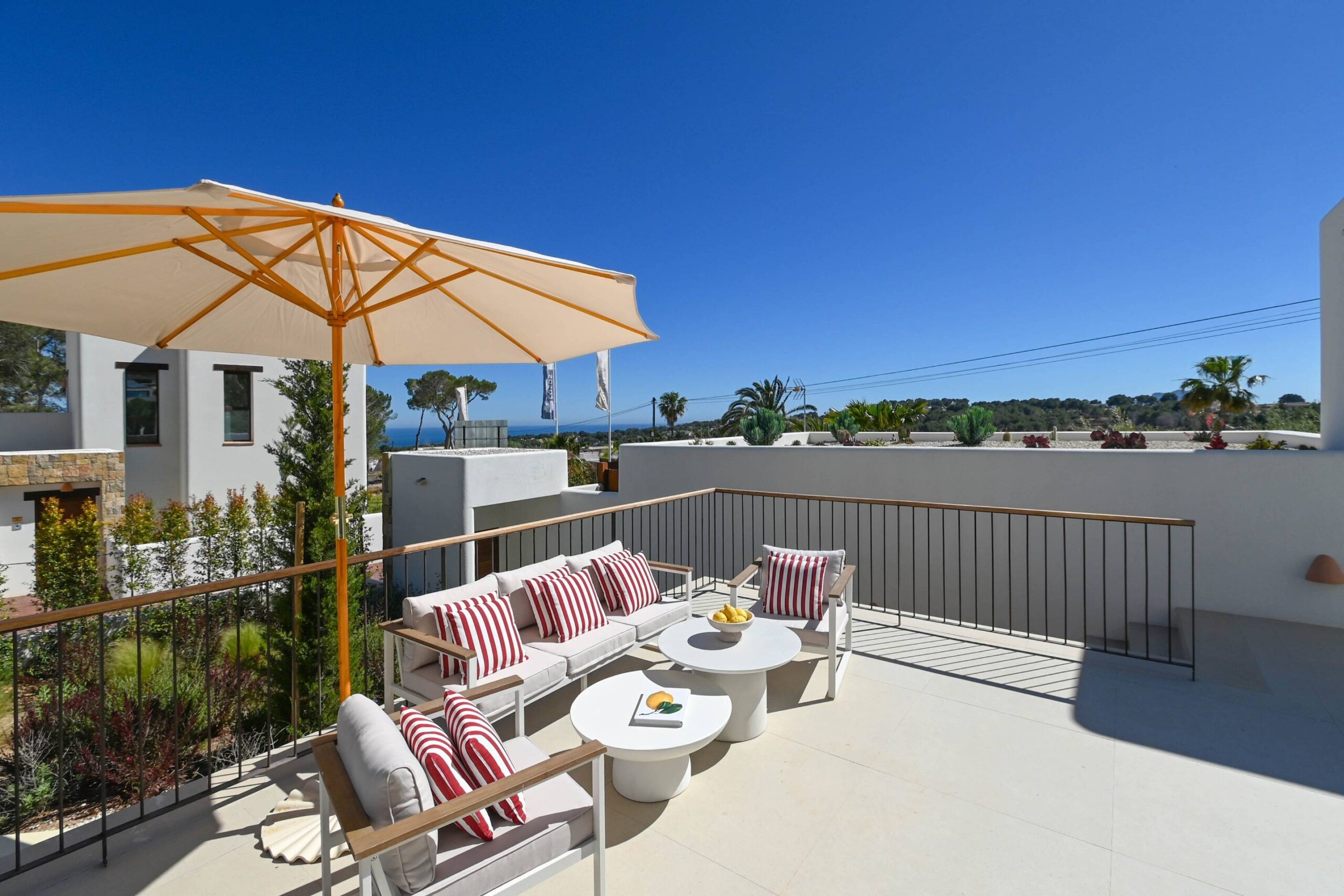 Fantástica villa de nueva construcción a la venta en Moraira