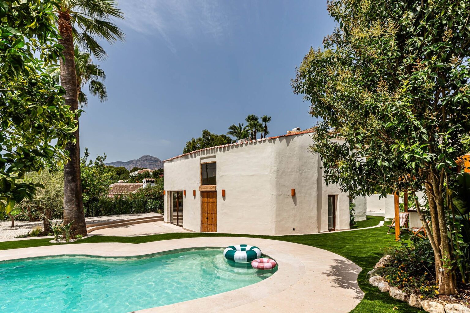 Villa Fergi. Villa recién reformada en venta en Rafalet